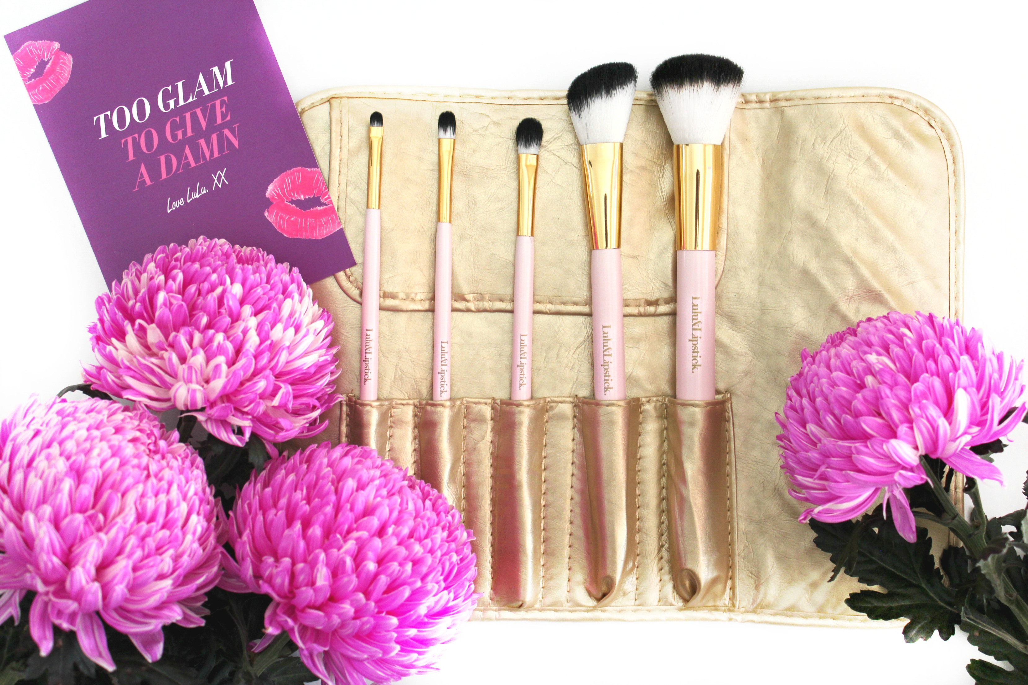 alt="Lulu And Lipstick"