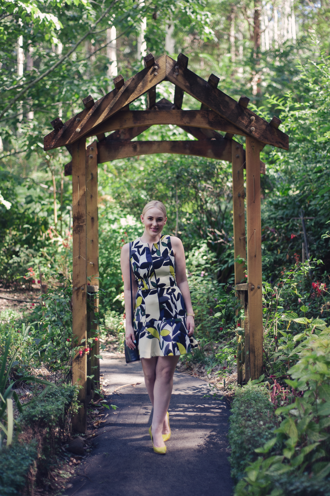 alt="The Secret Garden"