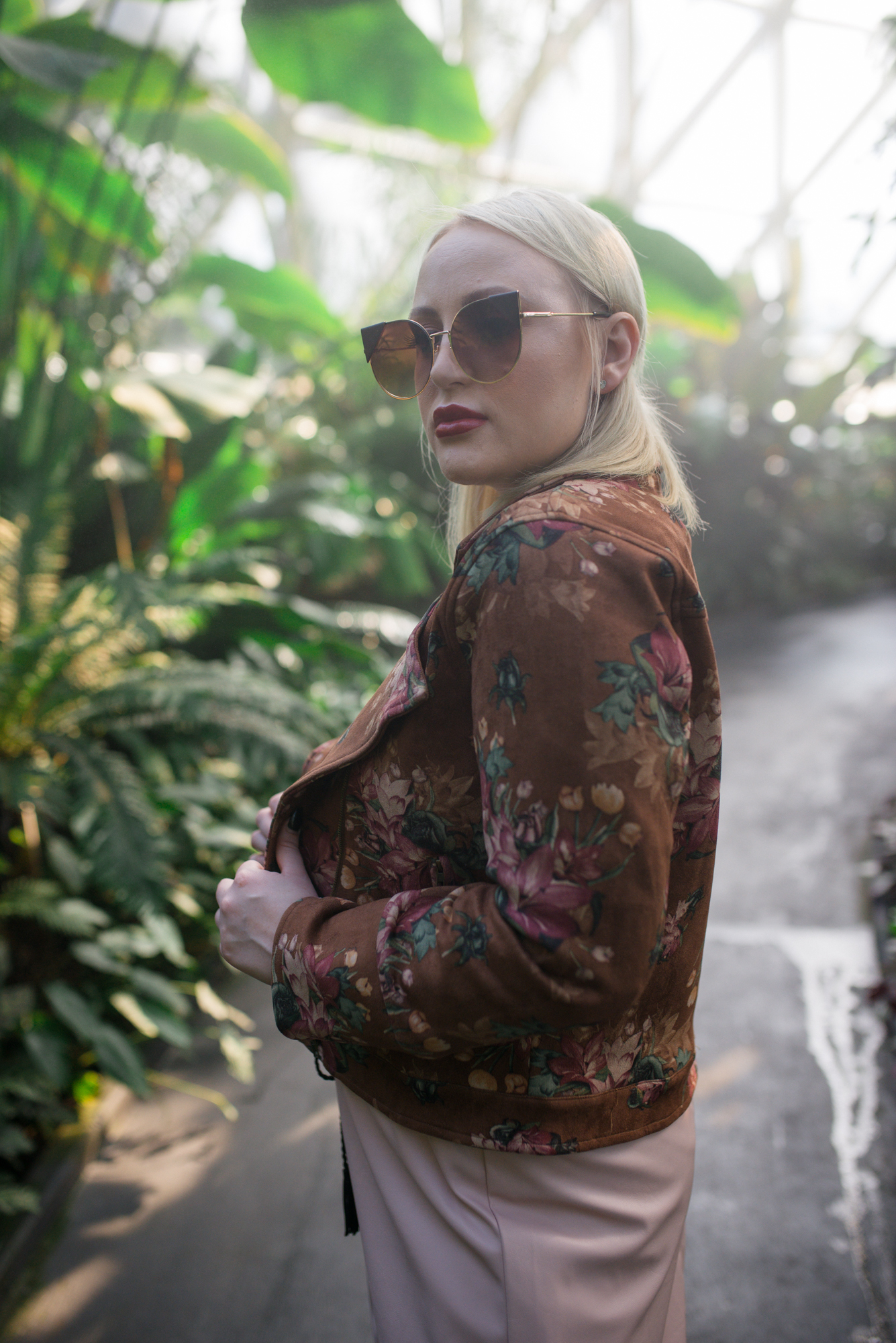 Ashleigh Eiffel Look 2-43